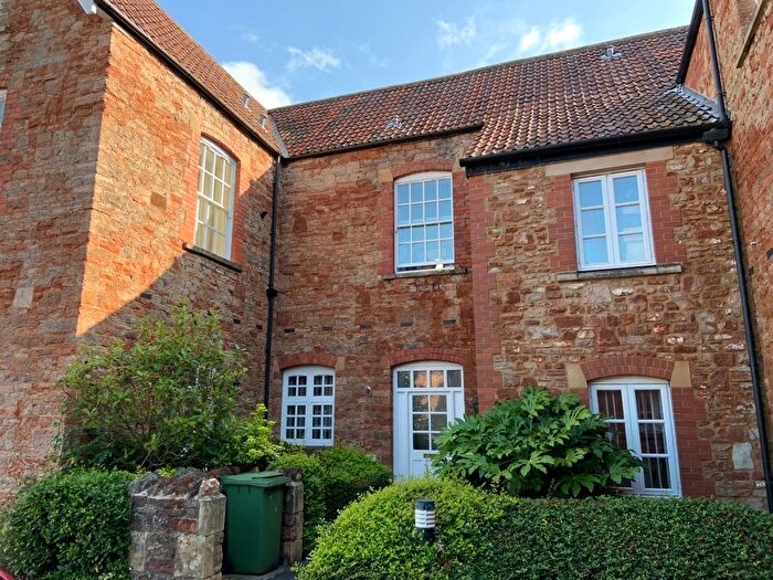 2 Bedroom Flat To Rent In Gilbert Scott Mews, South Horrington, BA5