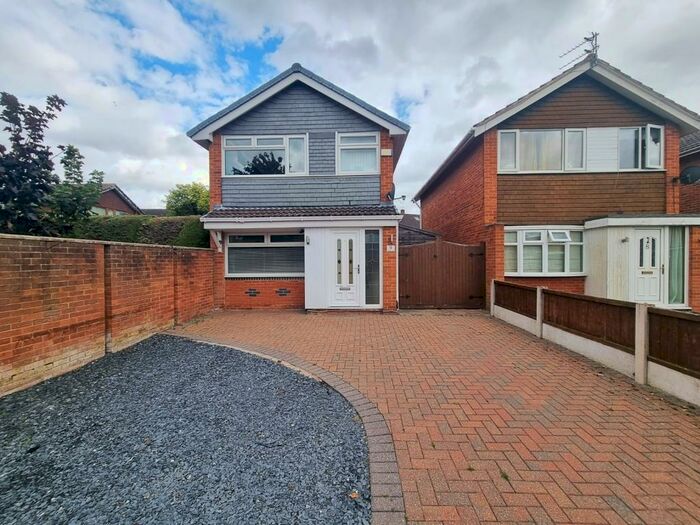 3 Bedroom Detached House To Rent In Rannoch Close, Great Sutton, Ellesmere Port, Cheshire, CH66