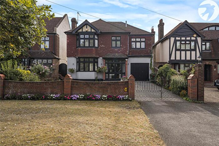 4 Bedroom Detached House For Sale In Princes Road, West Dartford, Dartford, Kent, DA1