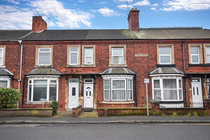 2 Bedroom Terraced House For Sale In Beacon Hill Road, Newark, NG24