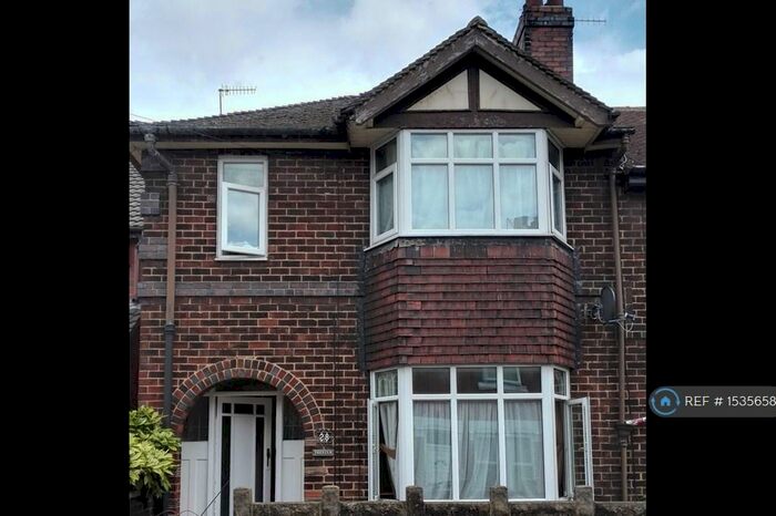 3 Bedroom Semi-Detached House To Rent In Derwent Street, Stoke-On-Trent, ST1