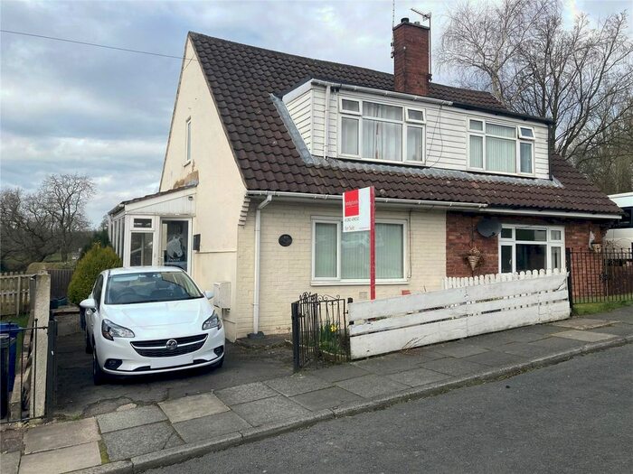 3 Bedroom Semi-Detached House For Sale In Langdale Road, Padiham, Burnley, Lancashire, BB12