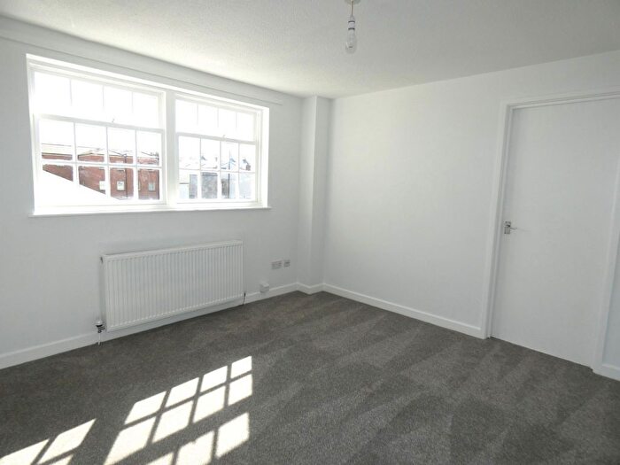 1 Bedroom Flat To Rent In Portland Street, Cheltenham, GL52