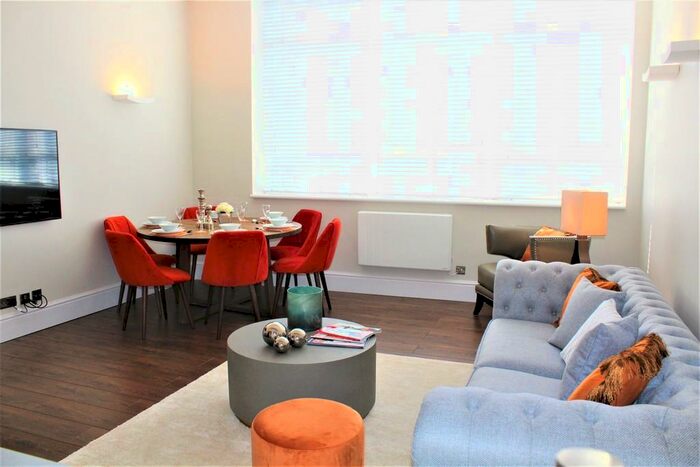 3 Bedroom Apartment To Rent In City Reach, Dingley Road, Clerkenwell, London, EC1V