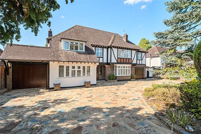 5 Bedroom Detached House For Sale In Grimwade Avenue, Addiscombe, Croydon, CR0