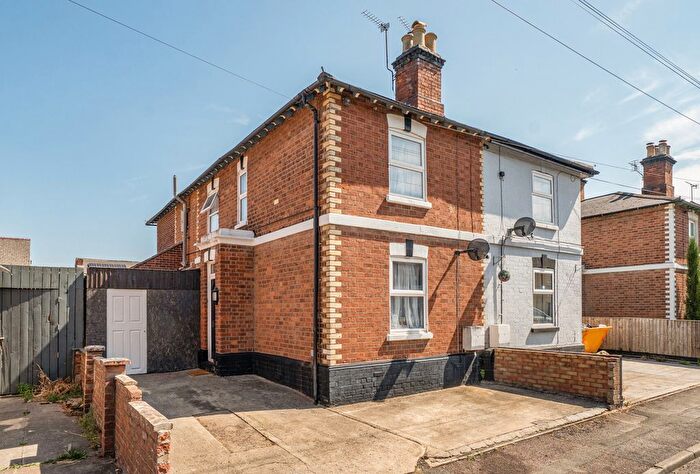 3 Bedroom Terraced House For Sale In Melbourne Street East, Gloucester, Gloucestershire, GL1