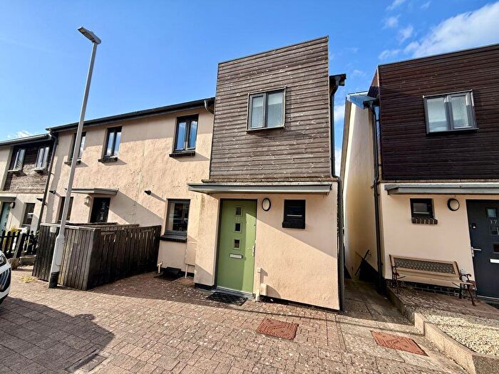 3 Bedroom Semi Detached House For Sale In Squirrel Close, Plymouth Chain Free Semi Detached Beautiful Home In Quiet Cul-de-sac, PL6