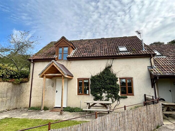 3 Bedroom House To Rent In Ibberton, Blandford Forum, DT11