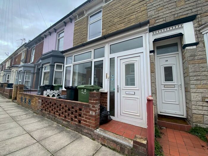 3 Bedroom Terraced House To Rent In Harcourt Road, Portsmouth, PO1
