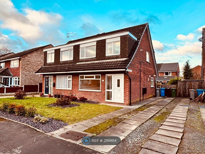 3 Bedroom Semi-Detached House To Rent In Newgate Road, Sale, M33