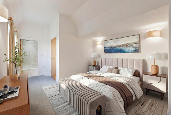 2 Bedroom Apartment To Rent In Elizabeth Drive, Banstead, SM7