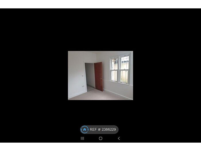 2 Bedroom Flat To Rent In Newport Gwent, Newport Gwent, NP20