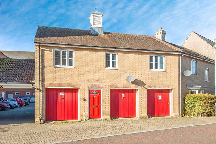 2 Bedroom House For Sale In John Mace Road, Colchester, CO2