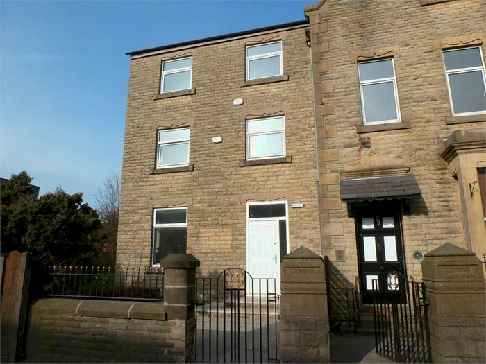 2 Bedroom Flat To Rent In Bury Road, Tottington, Bury, BL8