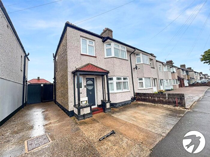 3 Bedroom Semi-Detached House To Rent In Elsa Road, Welling, DA16