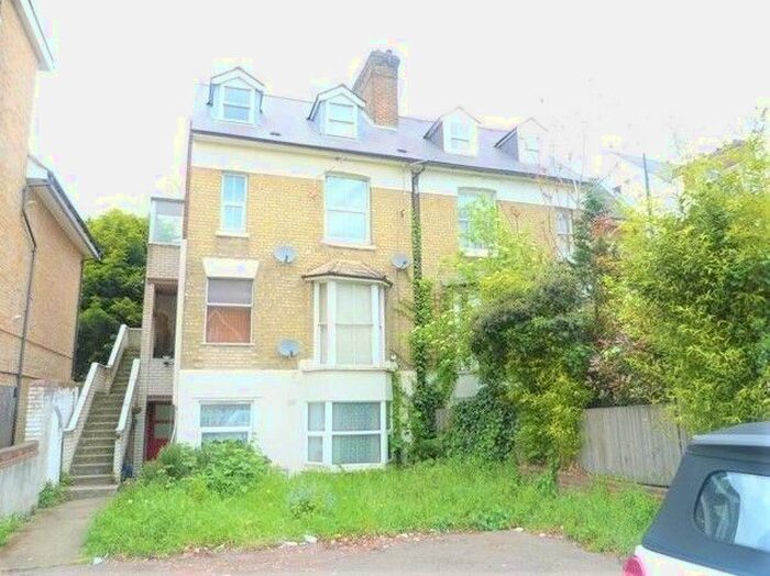 Studio To Rent In Kingston Road, Wimbledon, London, SW19