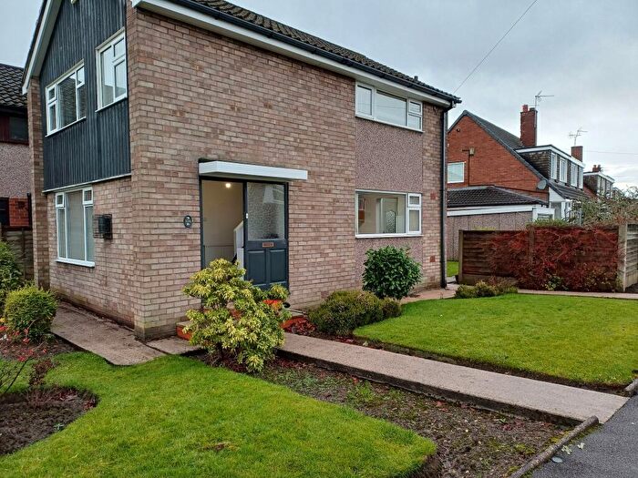 3 Bedroom Detached House For Sale In Penrhyn Crescent, Stockport, SK7