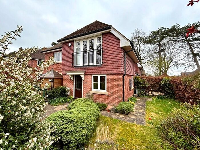 2 Bedroom House To Rent In Bishops Waltham, SO32