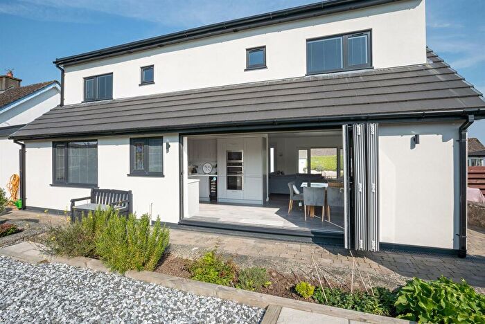 4 Bedroom Detached Bungalow For Sale In Rhianfa, Benllech, Tyn-Y-Gongl, LL74