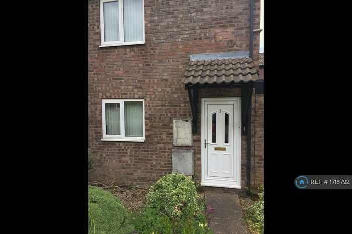 2 Bedroom Semi-Detached House To Rent In Sandringham Road, Stoke Gifford, Bristol, BS34
