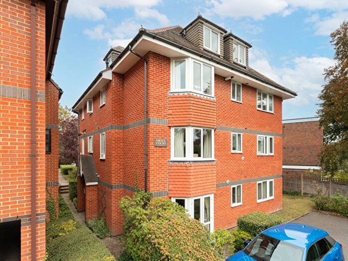 2 Bedroom Flat For Sale In Grange Road, Sutton, SM2