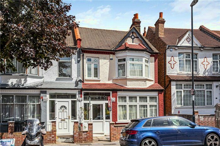 3 Bedroom Detached House To Rent In Nutfield Road, Thornton Heath, CR7