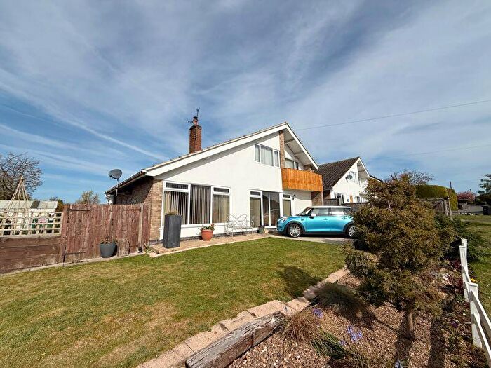 3 Bedroom Detached House For Sale In St. Martins Way, Ancaster, NG32