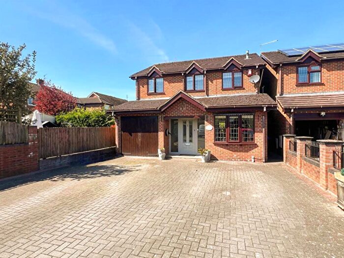 4 Bedroom Detached House For Sale In Dorian Way, Endon, ST9