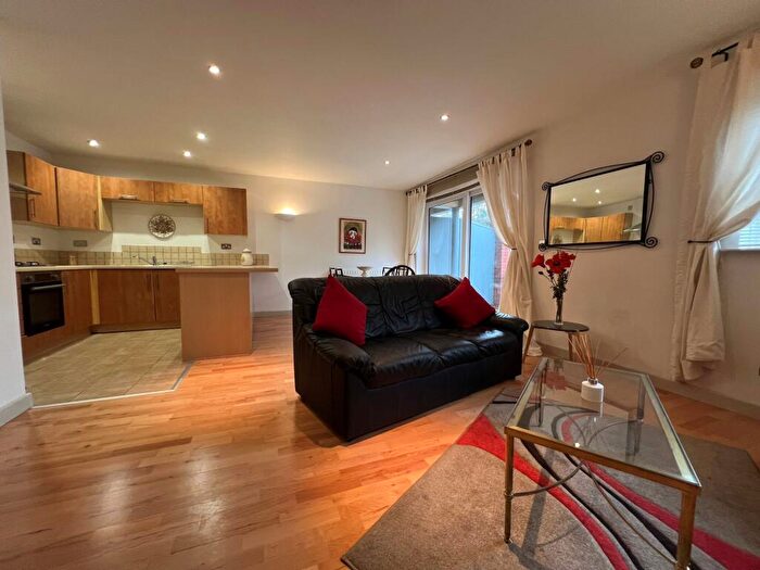 2 Bedroom Flat To Rent In Wharf Road, Dukes Wharf Wharf Road, NG7