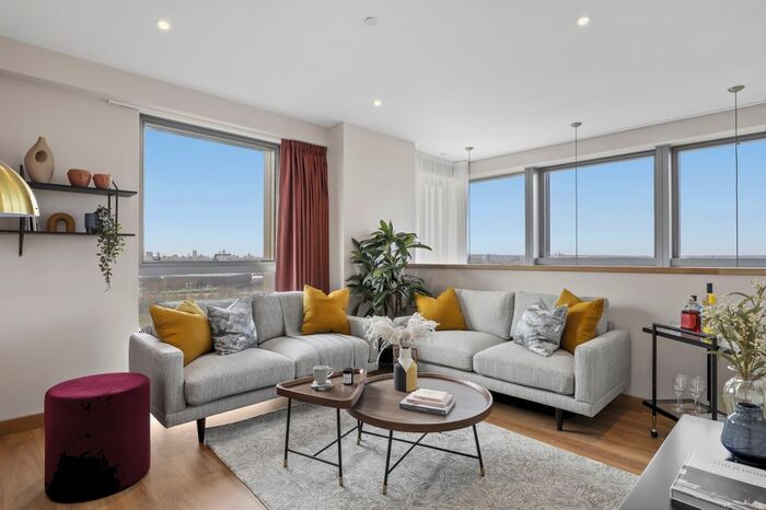 4 Bedroom Flat To Rent In , Anthems Way, London, E20