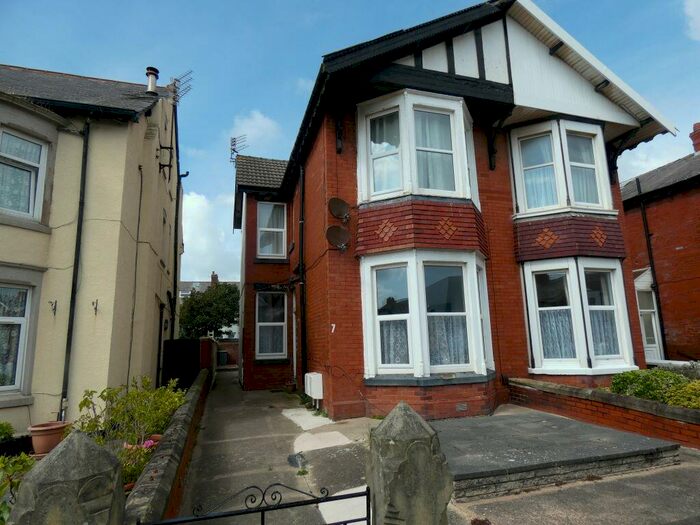 1 Bedroom Flat To Rent In Bournemouth Road, Blackpool, FY4