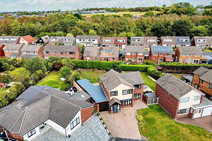 4 Bedroom Detached House For Sale In Tarvin Close, Runcorn, WA7