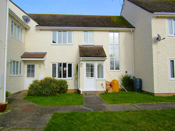 2 Bedroom Terraced House To Rent In St. Marys Road, Frinton-On-Sea, CO13