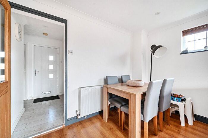 3 Bedroom End Of Terrace House For Sale In Mint Walk, Knaphill, Woking, Surrey, GU21