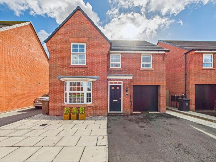 4 Bedroom Detached House For Sale In Darlton Drive, Southport, PR8