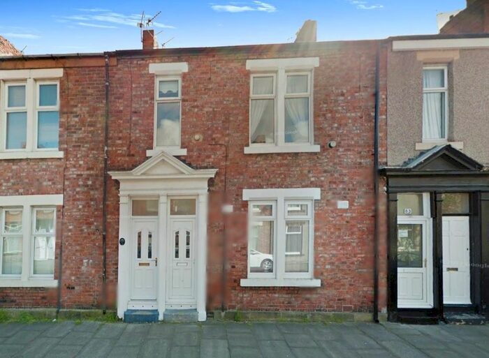 3 Bedroom Flat To Rent In Marshall Wallis Road, South Shields, NE33