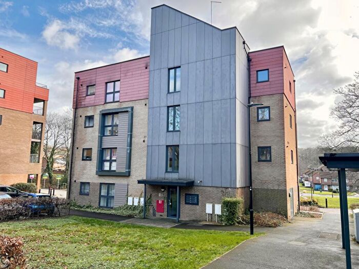 1 Bedroom Flat To Rent In Mansfield Park Street, Southampton, SO18