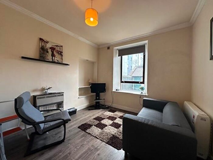 2 Bedroom Flat To Rent In A George Street, Aberdeen, AB25