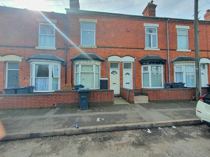 3 Bedroom Terraced House To Rent In Woodfield Crescent, Sparkbrook, Birmingham, B12