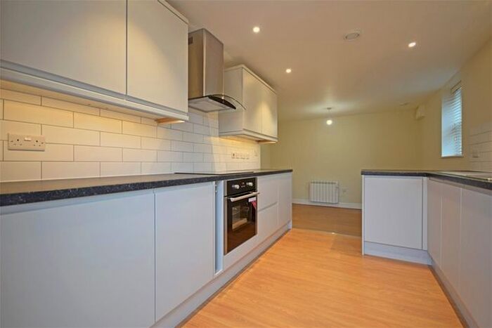 1 Bedroom Flat To Rent In The Courtyard, Market Street, Ely, Cambridgeshire, CB7