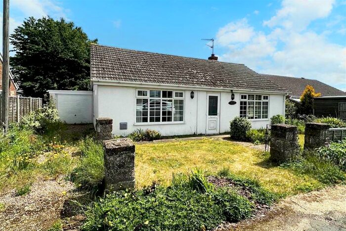 3 Bedroom Detached Bungalow For Sale In Old Fen Lane, Scrub Hill, Lincoln, LN4