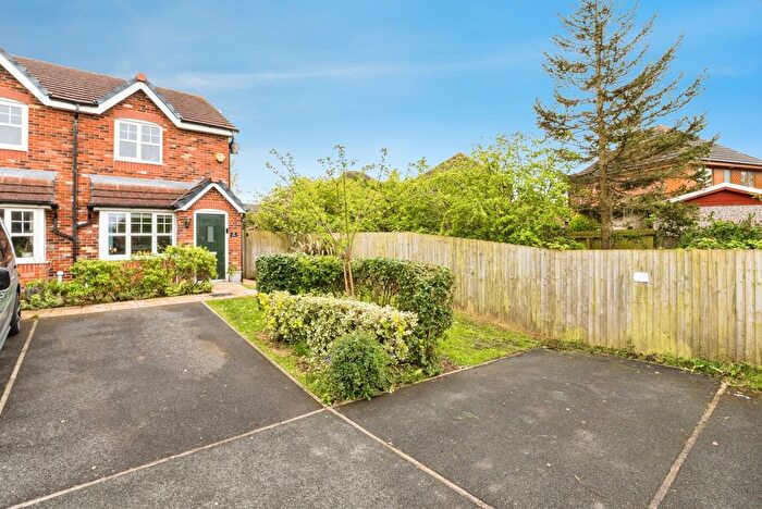 2 Bedroom End Terrace House For Sale In Rippingale Way, Thornton-Cleveleys, Lancashire, FY5