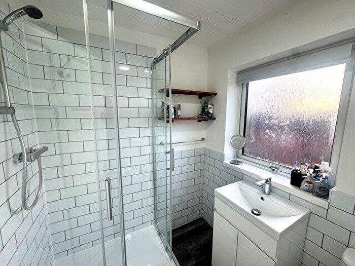 2 Bedroom Semi-Detached House To Rent In Allington Avenue, Lenton, Nottingham, NG7