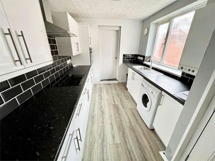 2 Bedroom Cottage To Rent In St Marks Road, Sunderland, SR4