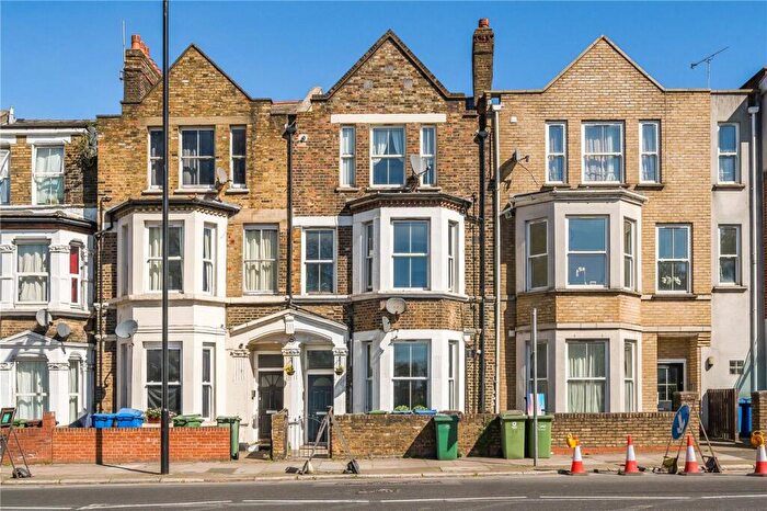 1 Bedroom Apartment For Sale In Lower Road, London, SE16