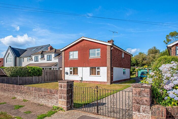 5 Bedroom Detached House For Sale In Grosvenor Road, Chichester, PO19