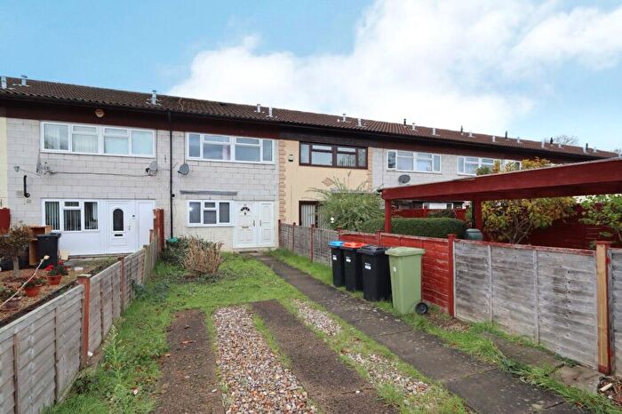 3 Bedroom Terraced House For Sale In Rochfords, Coffee Hall, Milton Keynes, MK6