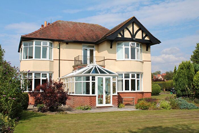 4 Bedroom Detached House For Sale In Marsh Lane, Barnetby, DN38