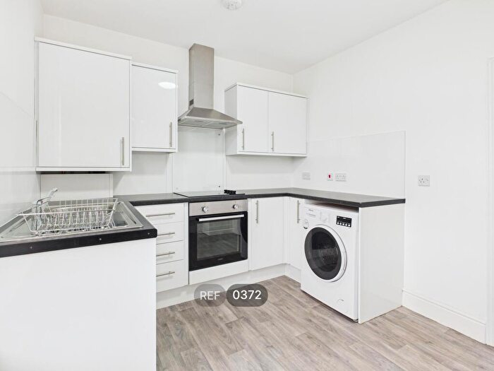 1 Bedroom Flat To Rent In Duesbery Street, HU5