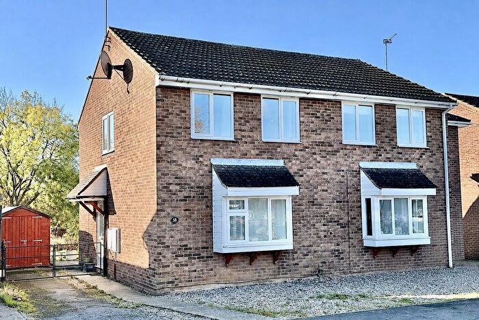 3 Bedroom Semi Detached House To Rent In Eagles Drive, Melton Mowbray, LE13